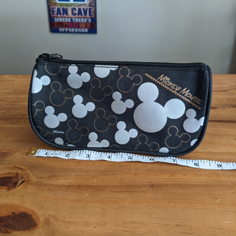 Disney Mickey Mouse Pen Bag